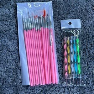 nail art pens and brushes